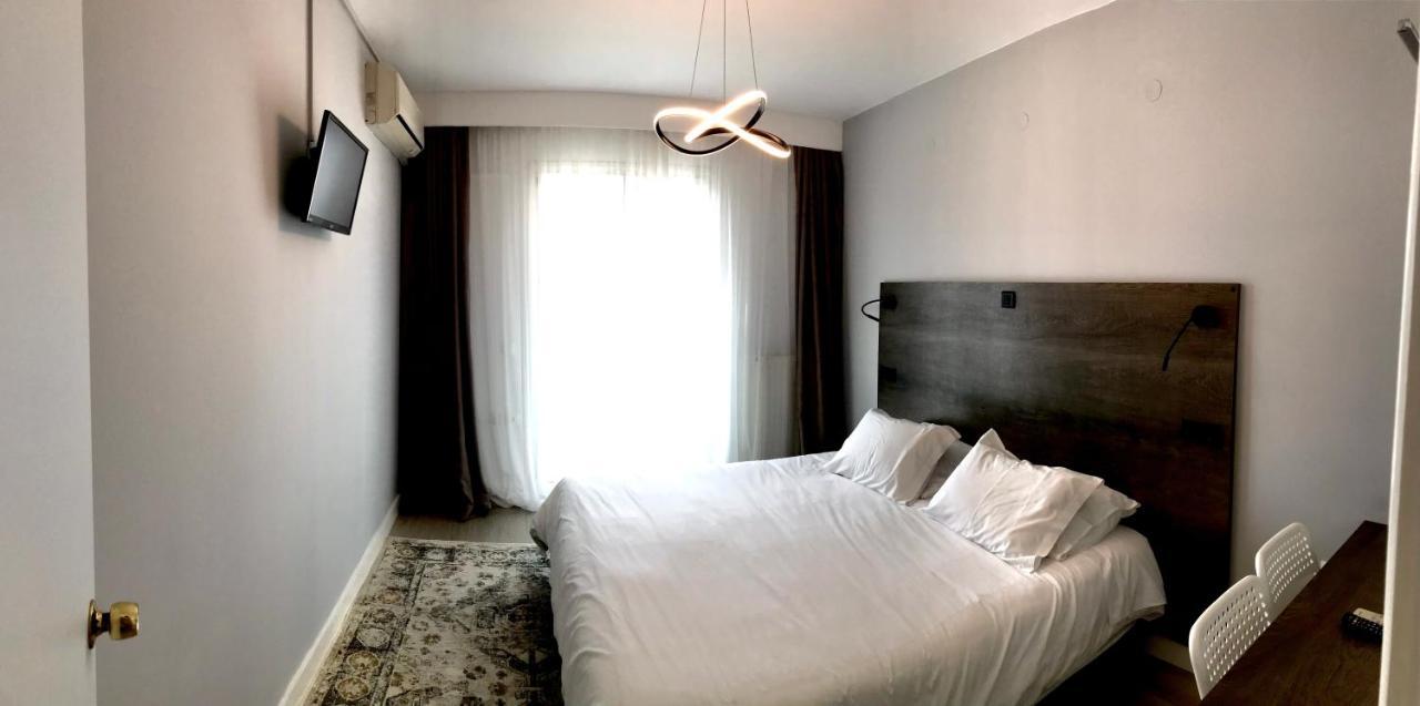 Hotel Anthousa Samos Town Buitenkant foto