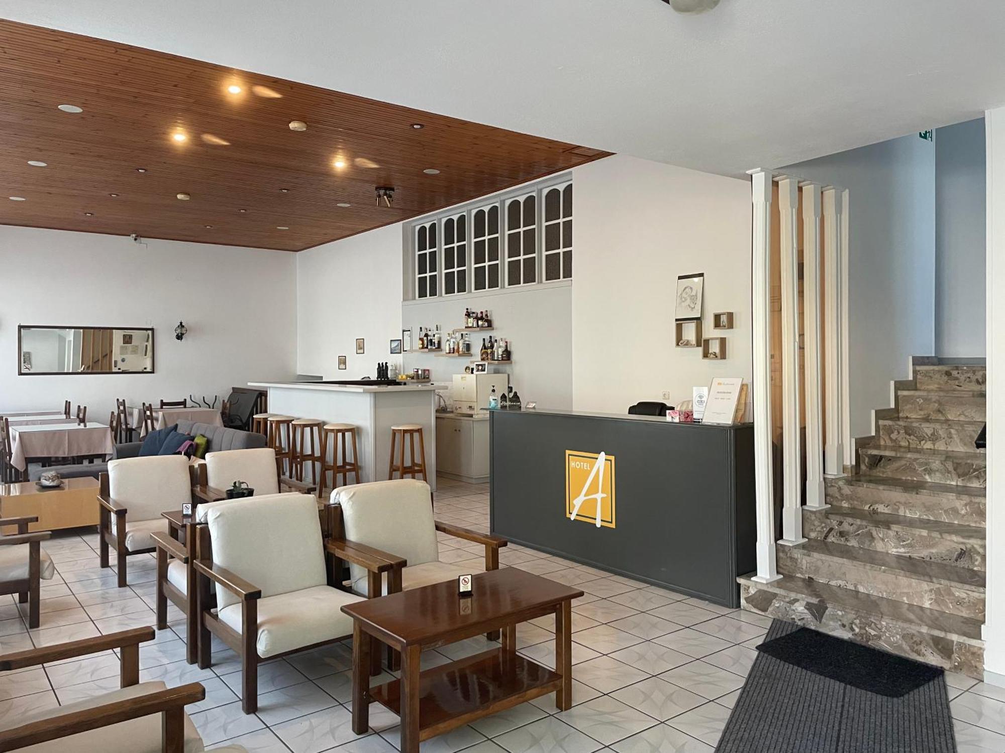 Hotel Anthousa Samos Town Buitenkant foto