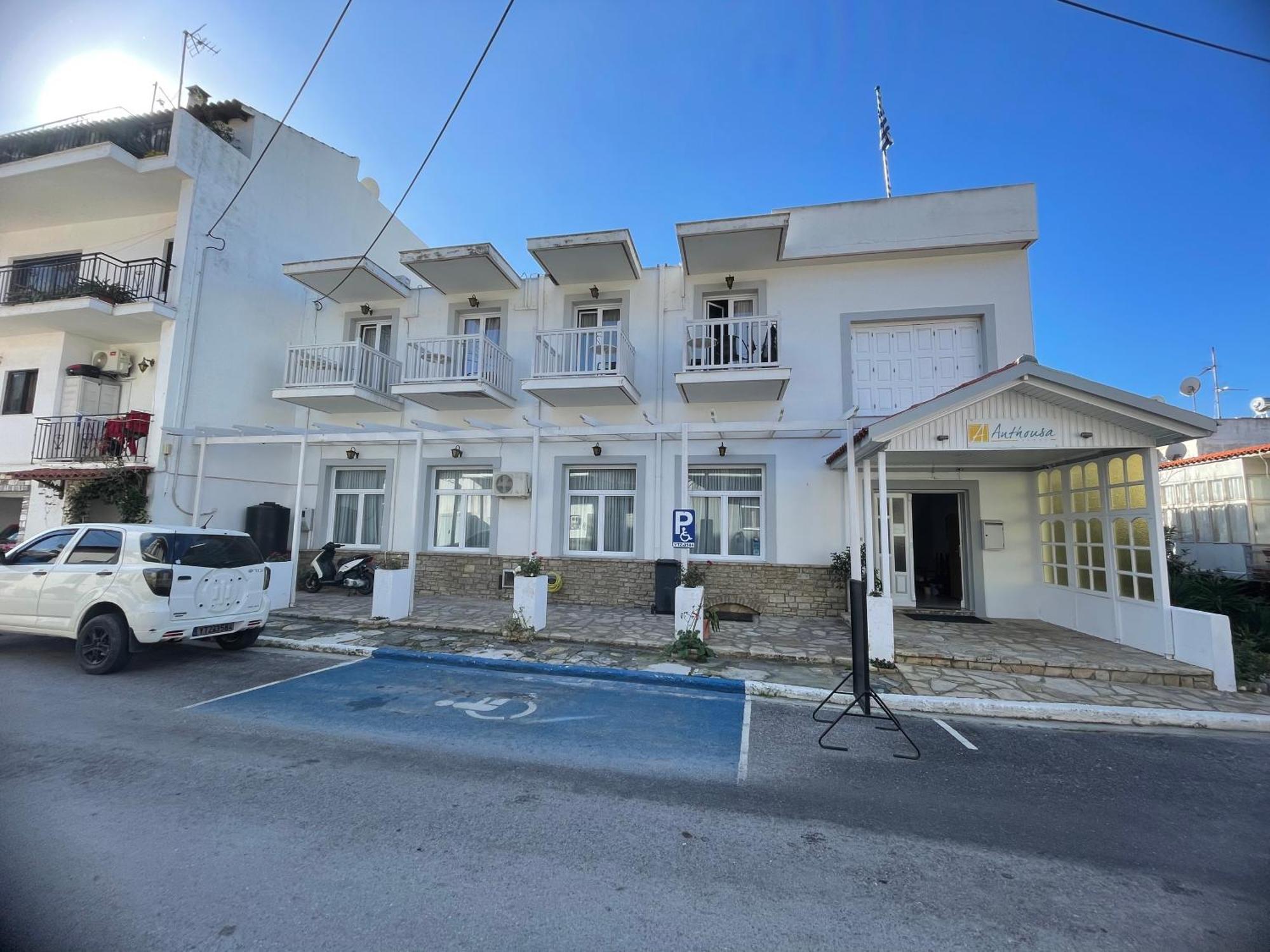 Hotel Anthousa Samos Town Buitenkant foto