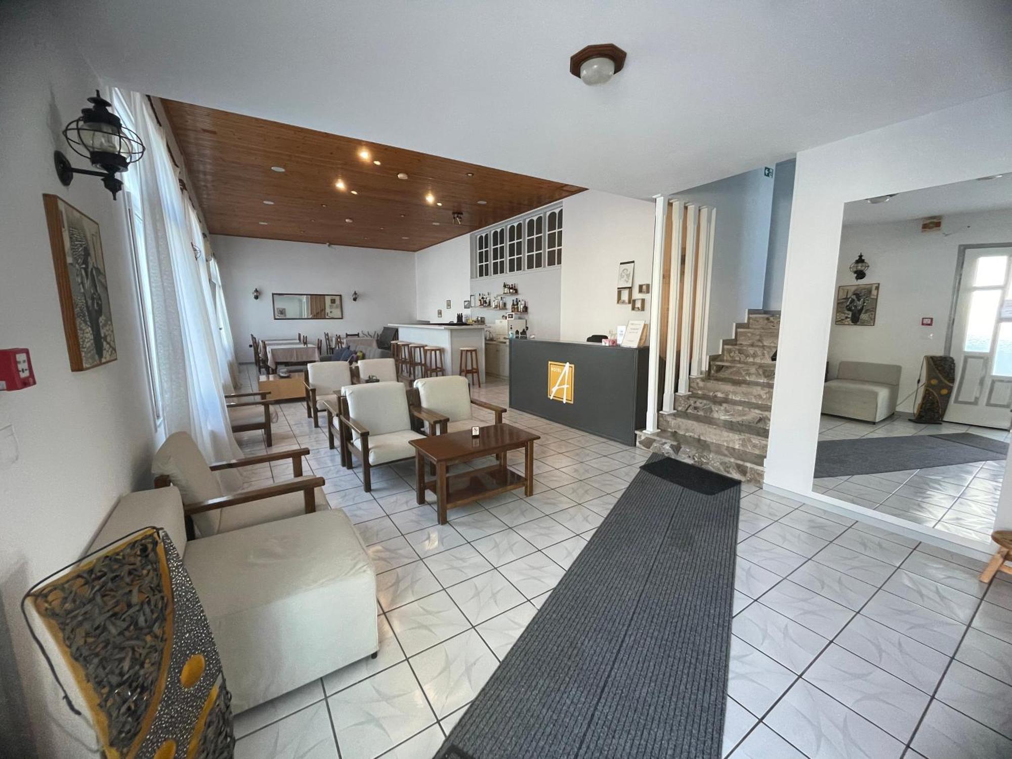 Hotel Anthousa Samos Town Buitenkant foto